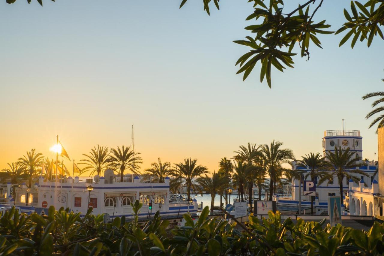 Escape To Estepona Extérieur photo